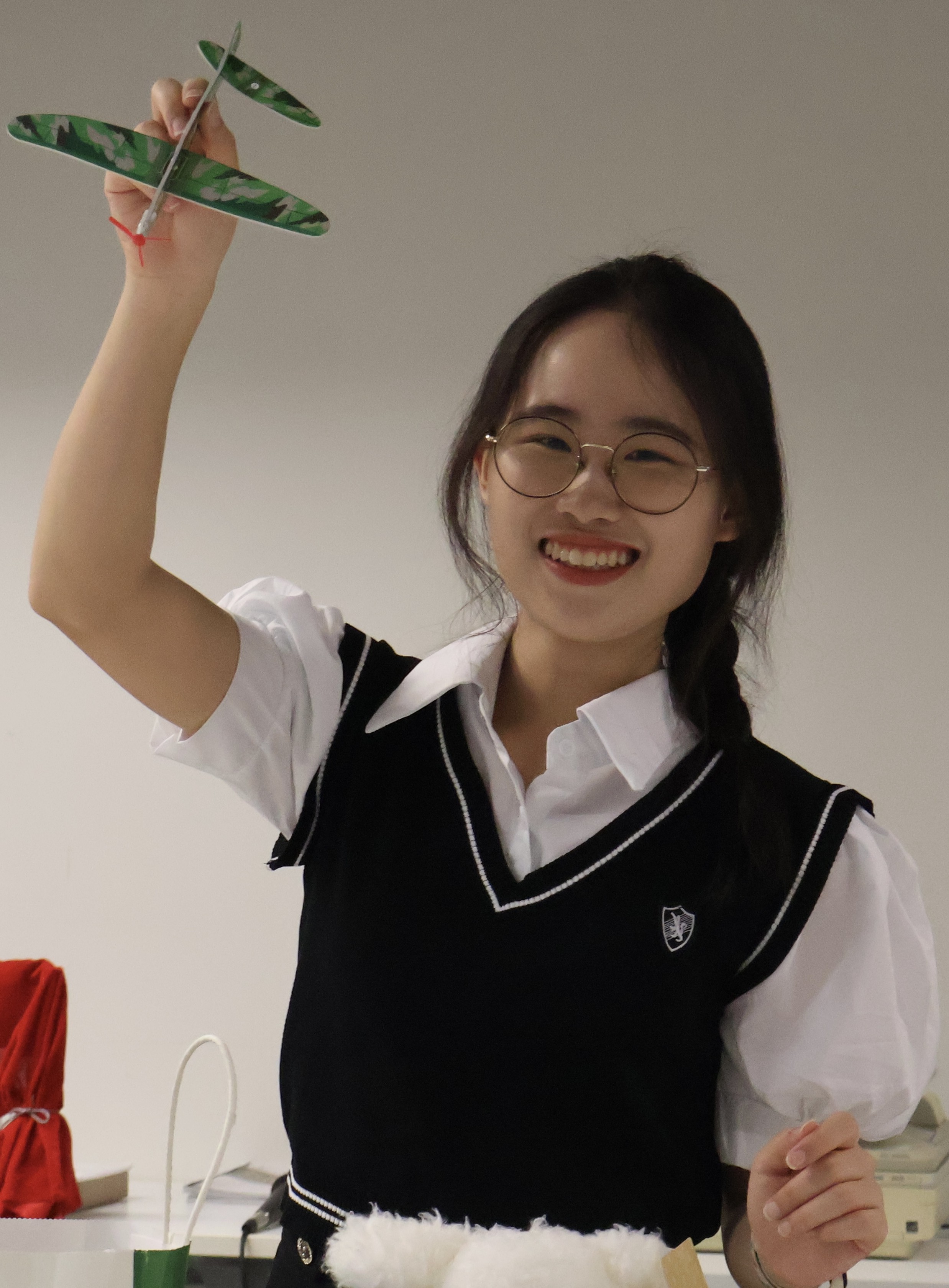Mengni Zhen